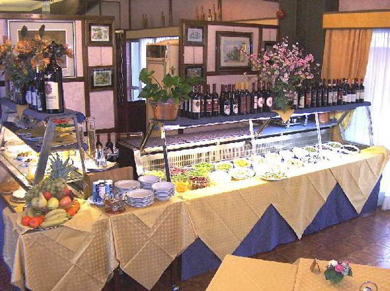 埃隆基汽车酒店 布雷西亚 外观 照片